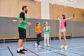 你现在真的适合继续吗（此刻的你还该坚持下去吗？）